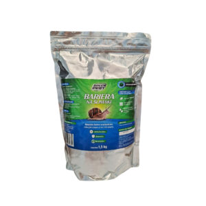 Opakowanie Green Pest Lum Out 1,5 kg – naturalna bariera na ślimaki z minerałami i dodatkiem roślinnym.